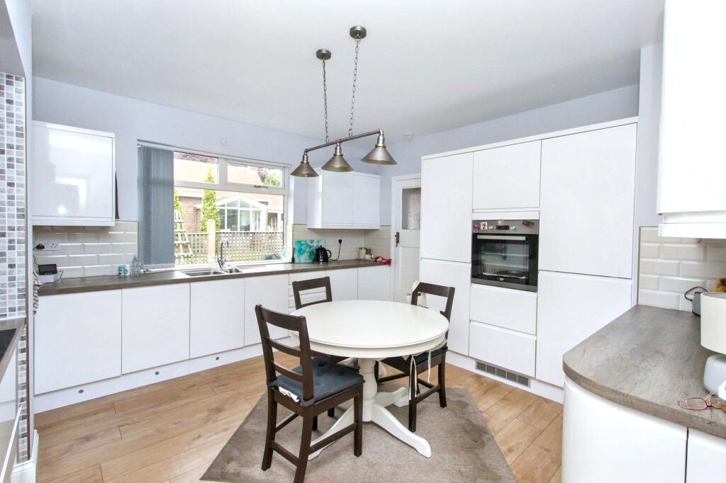 Thorntree Drive, Denton Burn, Newcastle upon Tyne, Tyne and Wear, NE15 7AQ - More