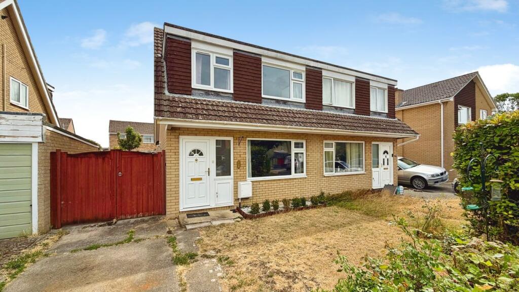 Pine Close, Street, BA16