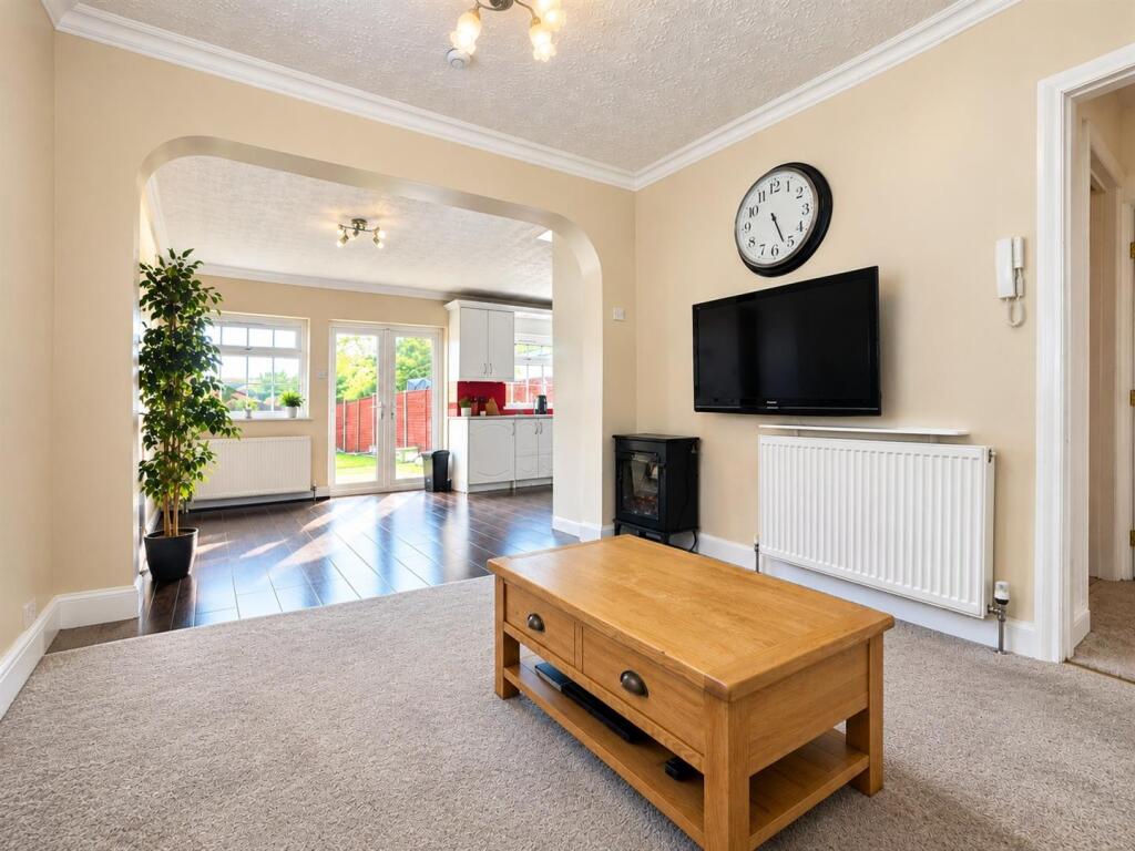 House in Slough, Chalvey - View 3