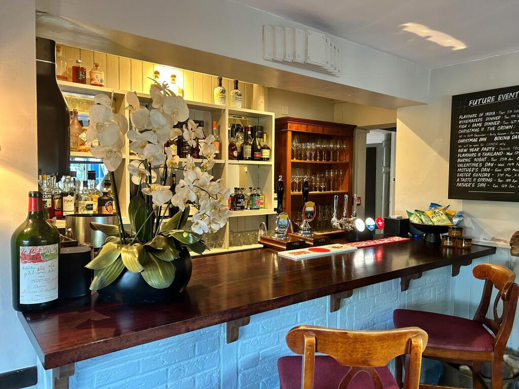 Bar.jpg