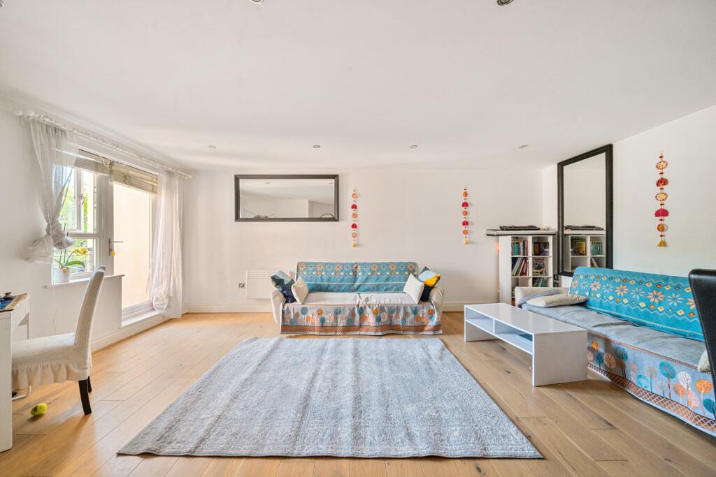 Main image of property: Seven Kings Way, Kingston Upon Thames, Surrey, KT2