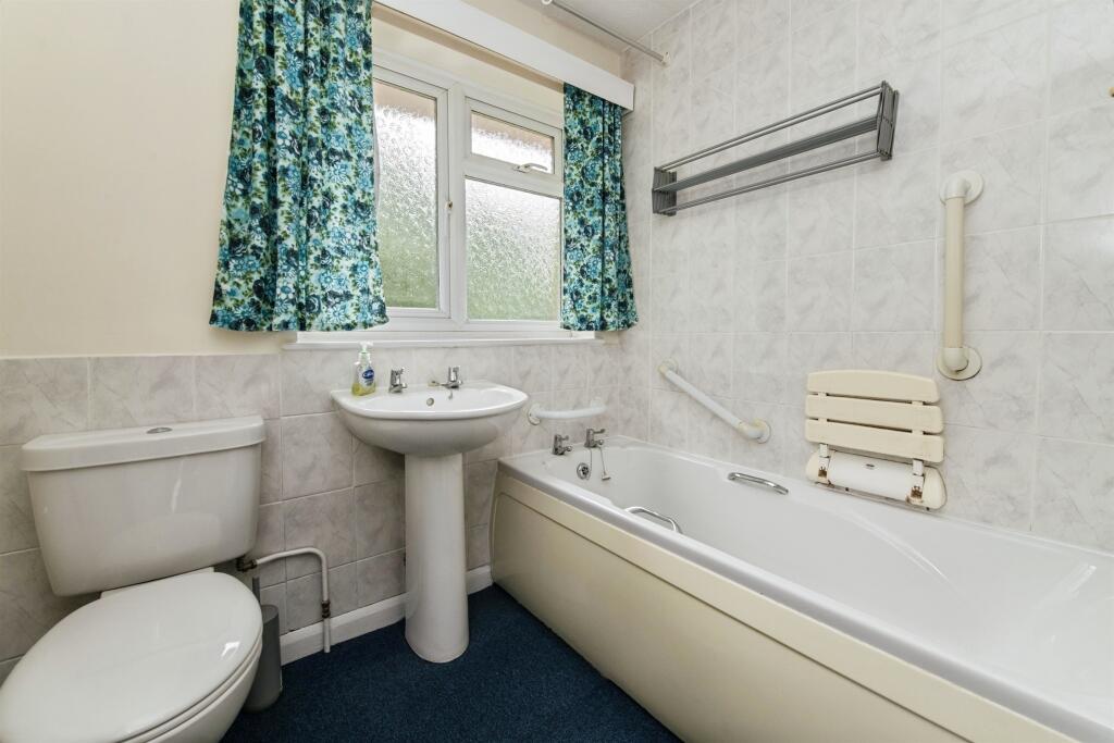 House in Mid Devon, Tiverton - View 5