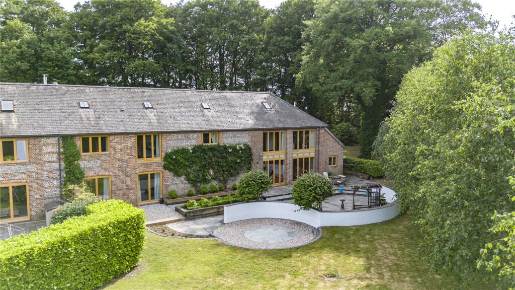 Main image of property: Farleigh Lane, Dummer, Basingstoke, Hampshire, RG25