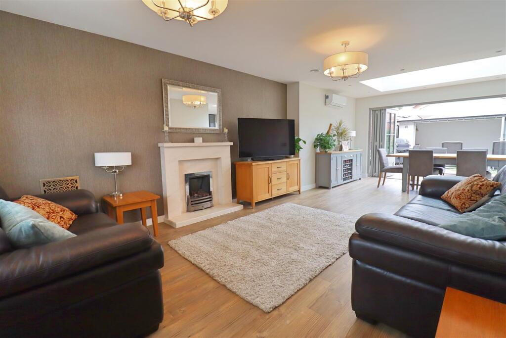 House in Braintree, Black Notley - View 2