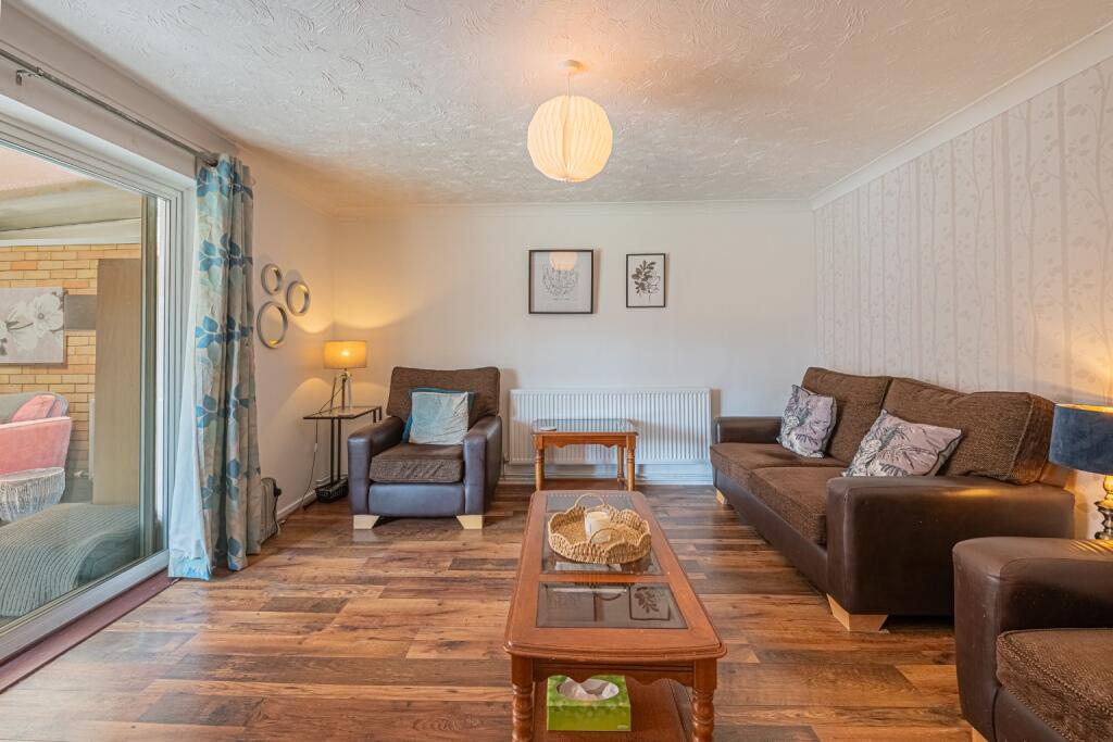 House in Cambridge, Cherry Hinton - View 5