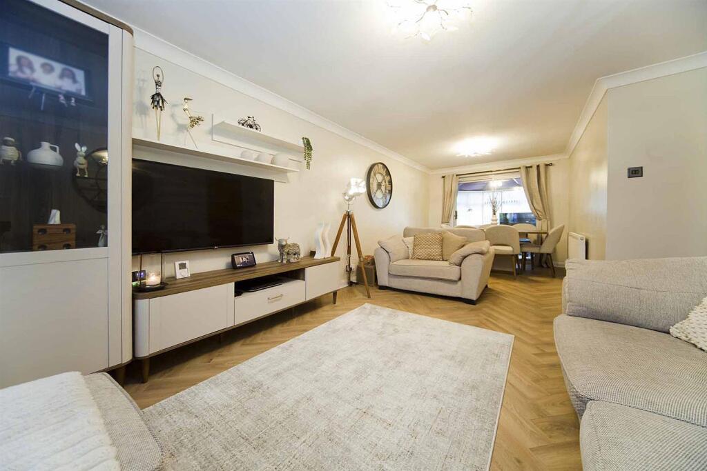 House in Peterlee, County Durham - View 3