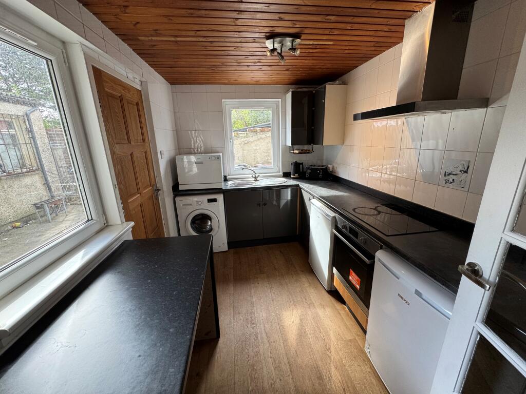 Apartment in Paisley - View 4
