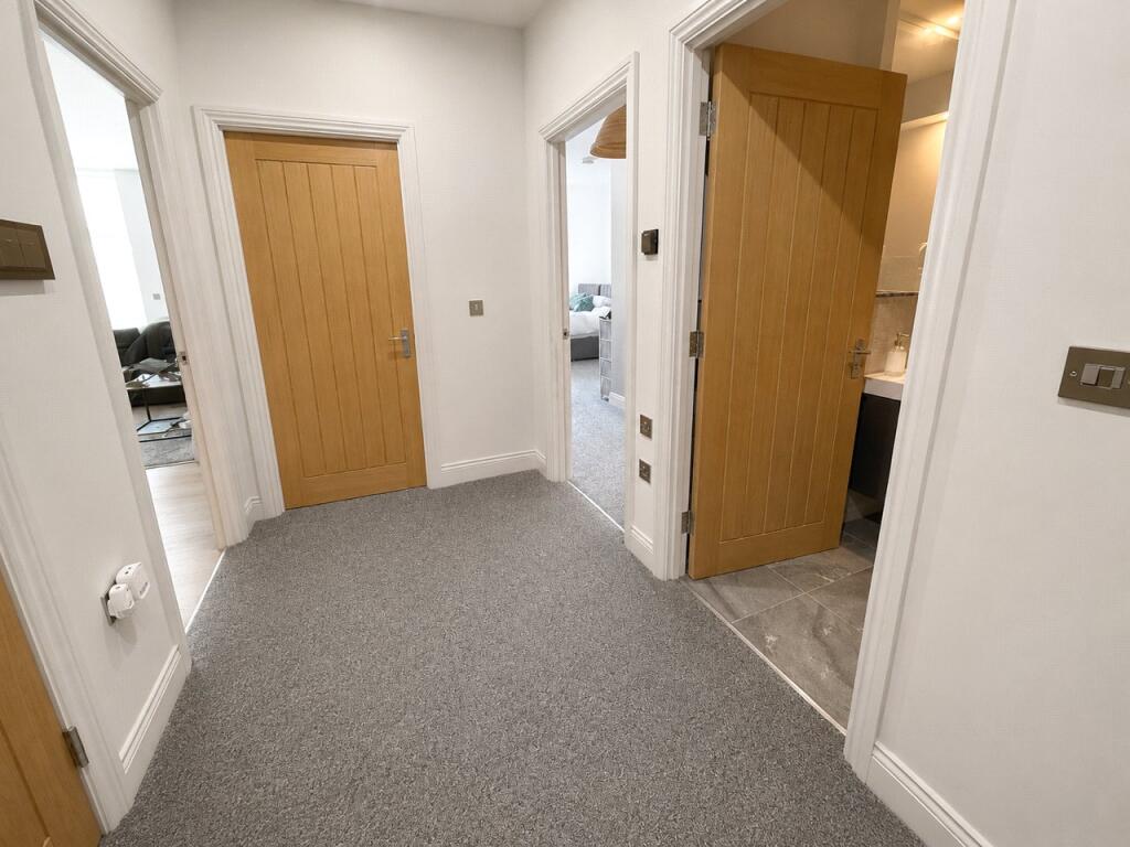 Apartment in Leeds - View 5