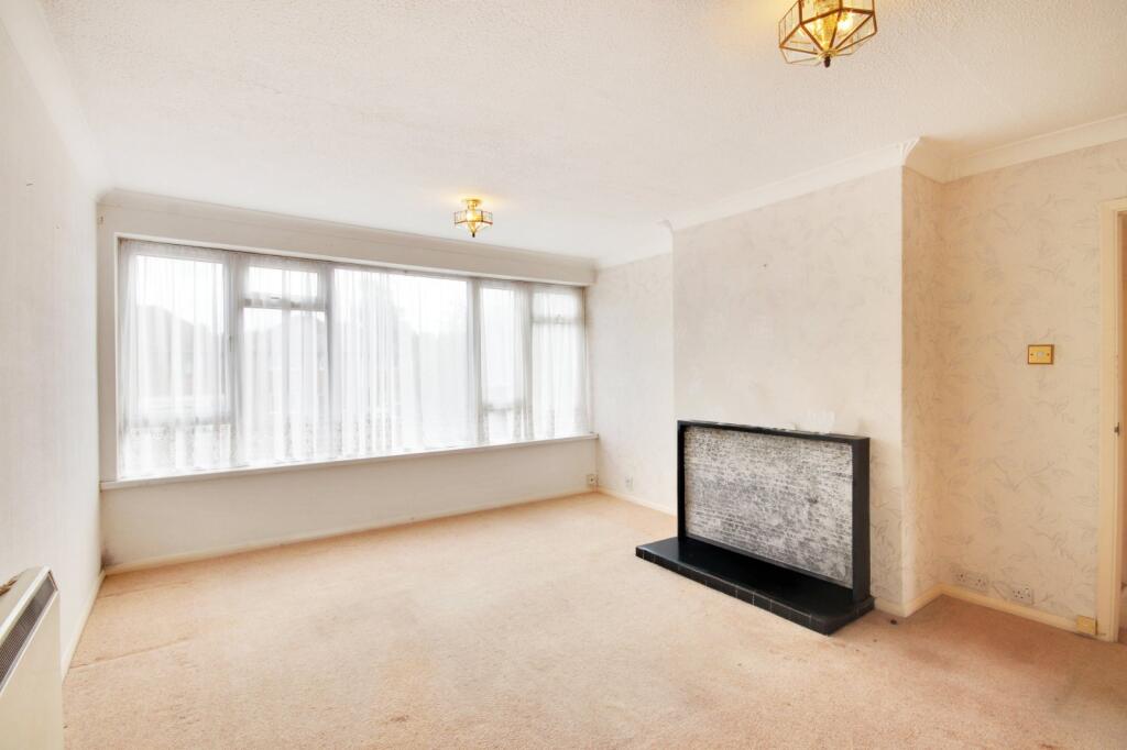 Rosedene Court, West Dartford, Kent, DA1 photo 2