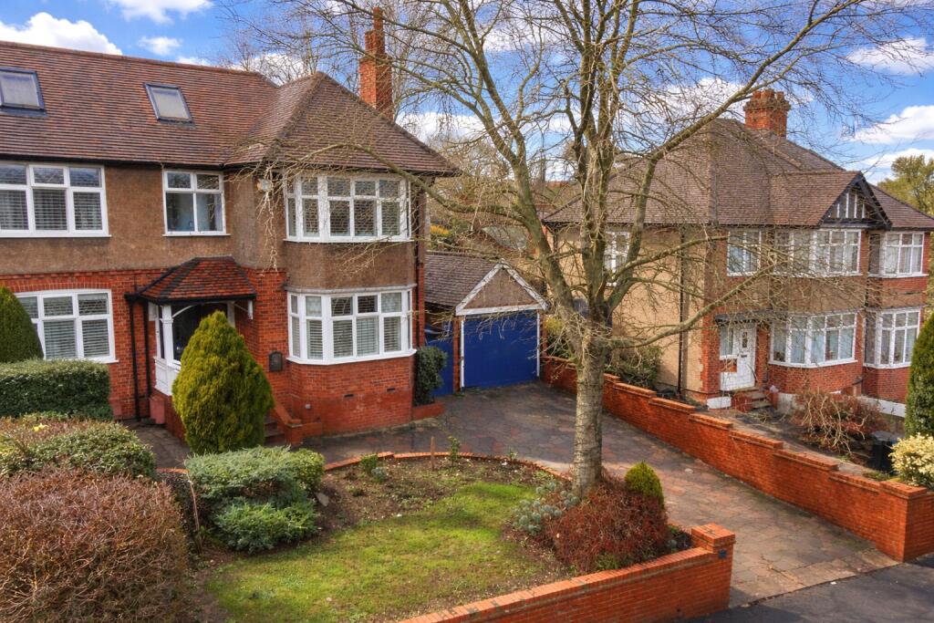 Main image of property: Cutenhoe Road, Luton, Bedfordshire, LU1
