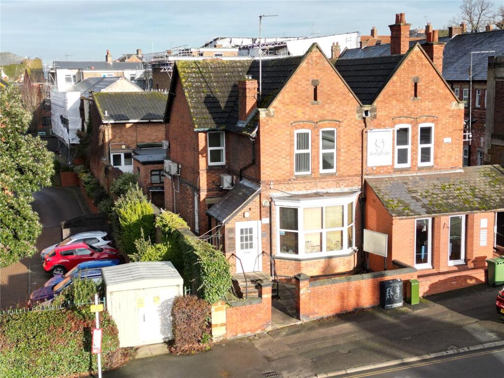 Main image of property: Northampton Road, Kettering, Northamptonshire, NN15