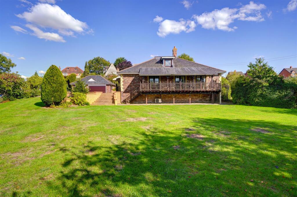House in Malvern Hills, Powick - View 2
