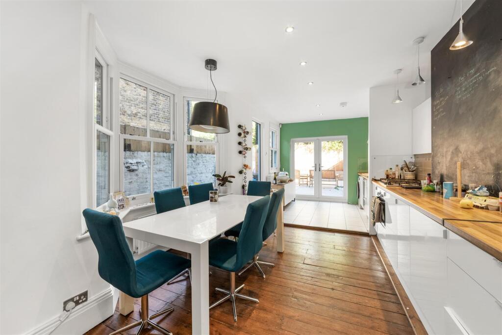 House in London - View 4