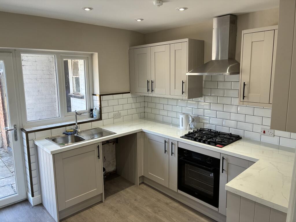 House in Nottingham, Eastwood - View 5