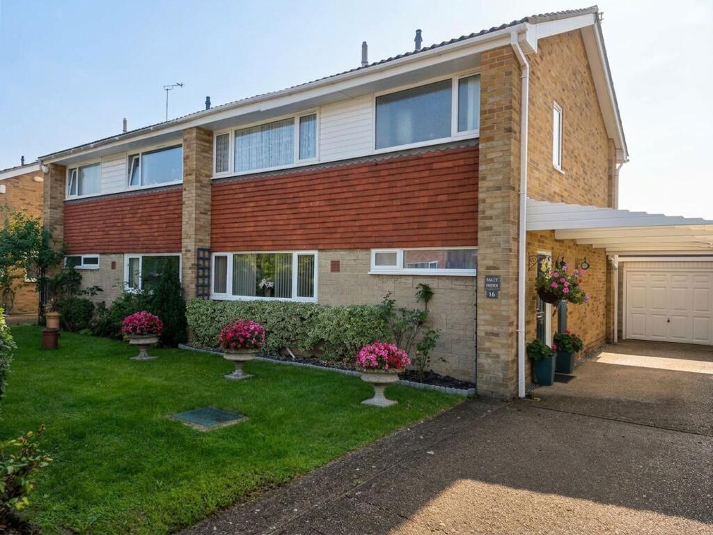 House in Canterbury - View 5