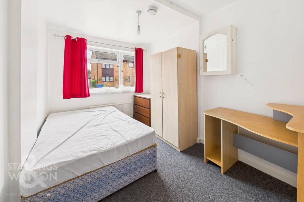 House in Norwich, Clover Hill, West Earlham - More
