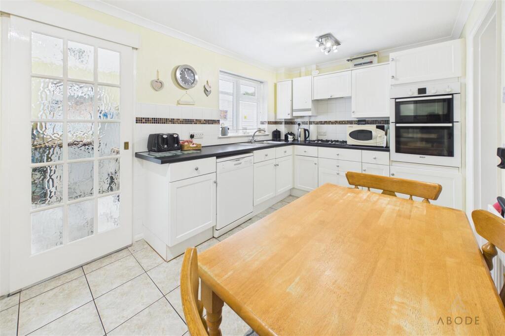 House in Derby, Mickleover - More