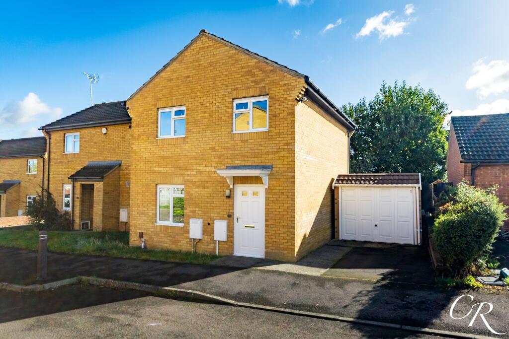 3-bed semi-detached on Quebec Drive, Cheltenham, GL51, £250,000