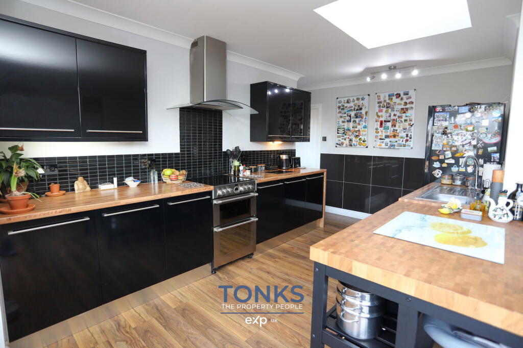 Additional image 3 of Leebank Road, Halesowen, B63 1AE