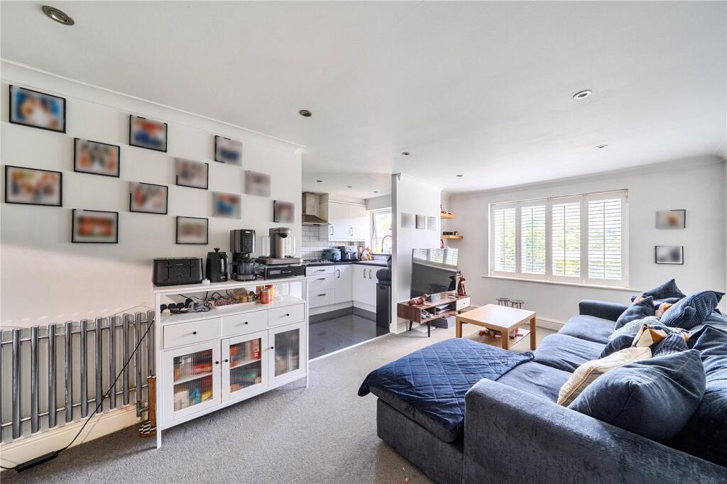 Apartment in London - View 3