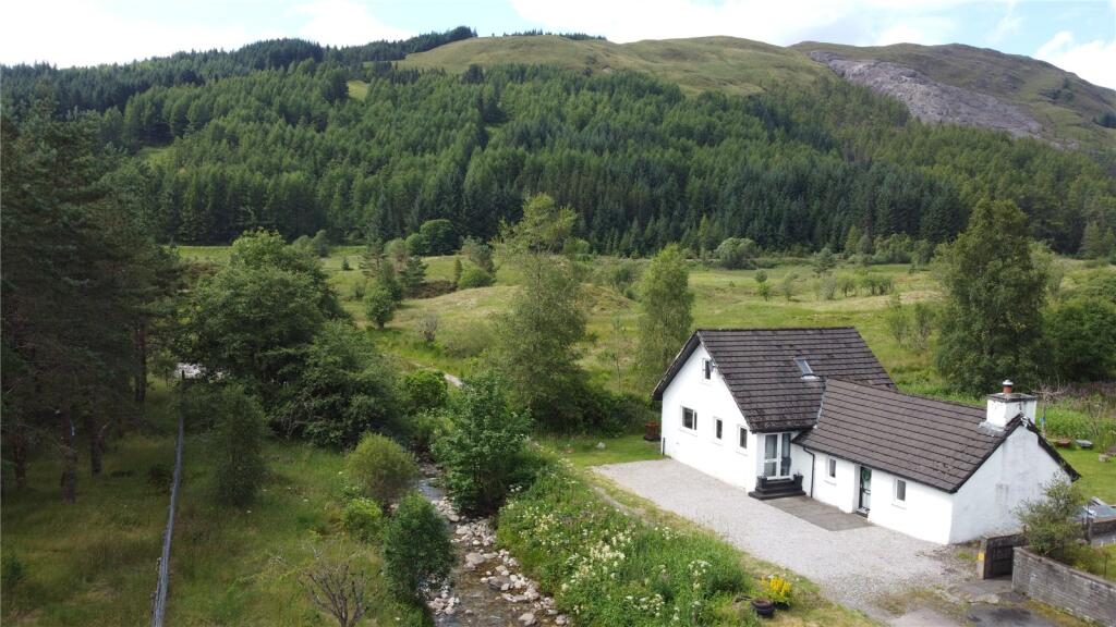 Main image of property: Clifton Cottages, Tyndrum, Crianlarich, Stirlingshire, FK20