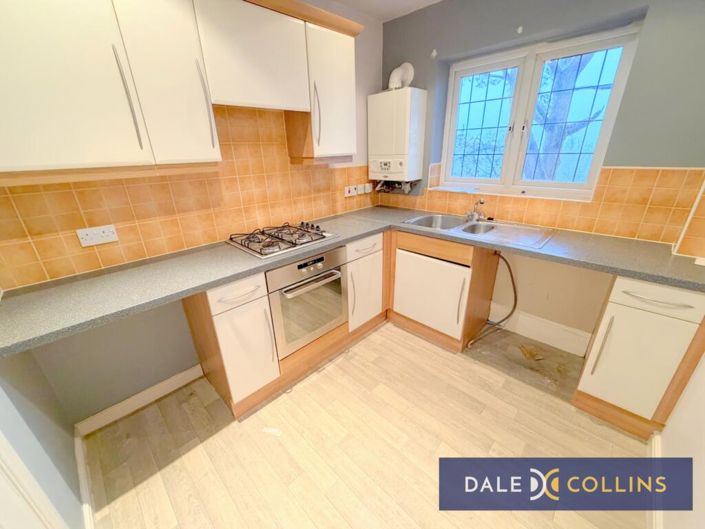 Apartment in Stafford, Fulford - View 4