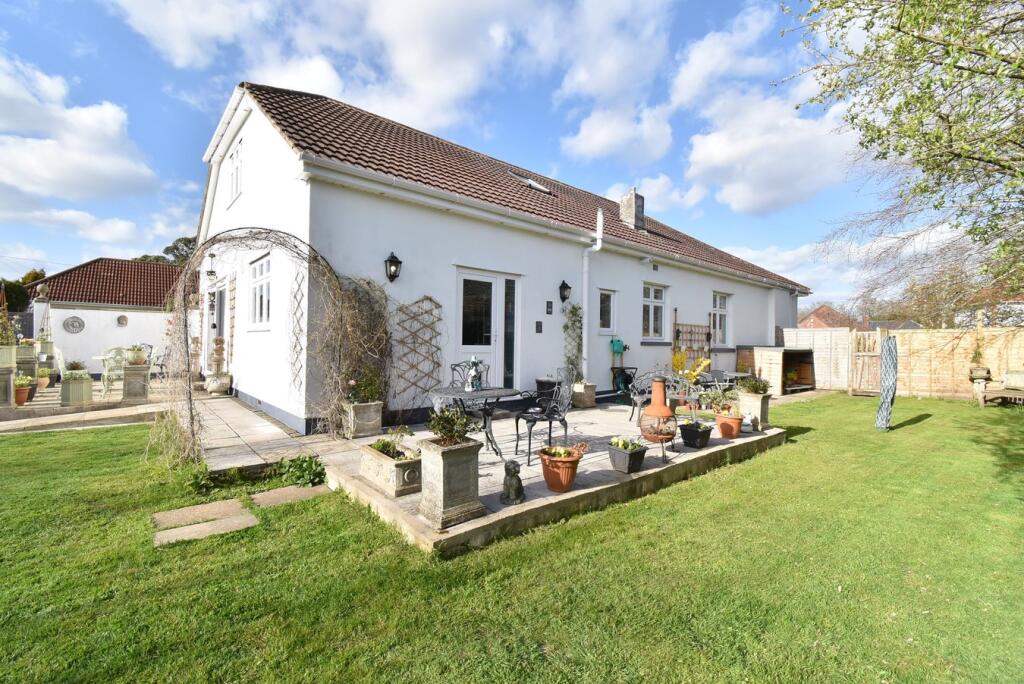 Additional image 20 of New Road, Bournemouth, BH10