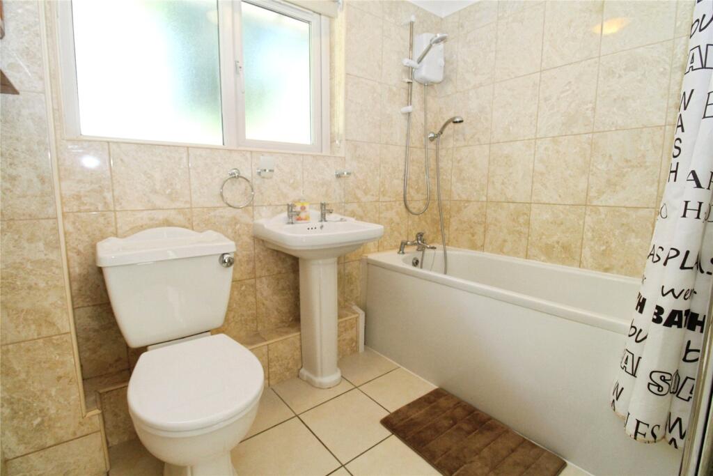 House in Southampton - View 5