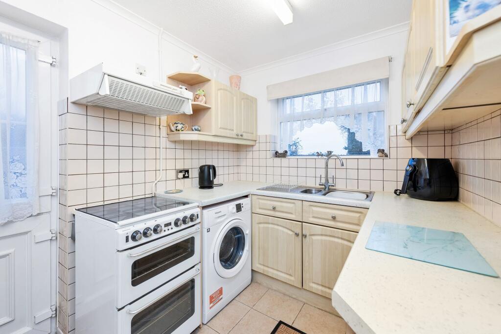 Portway, Melbourn, SG8 photo 2