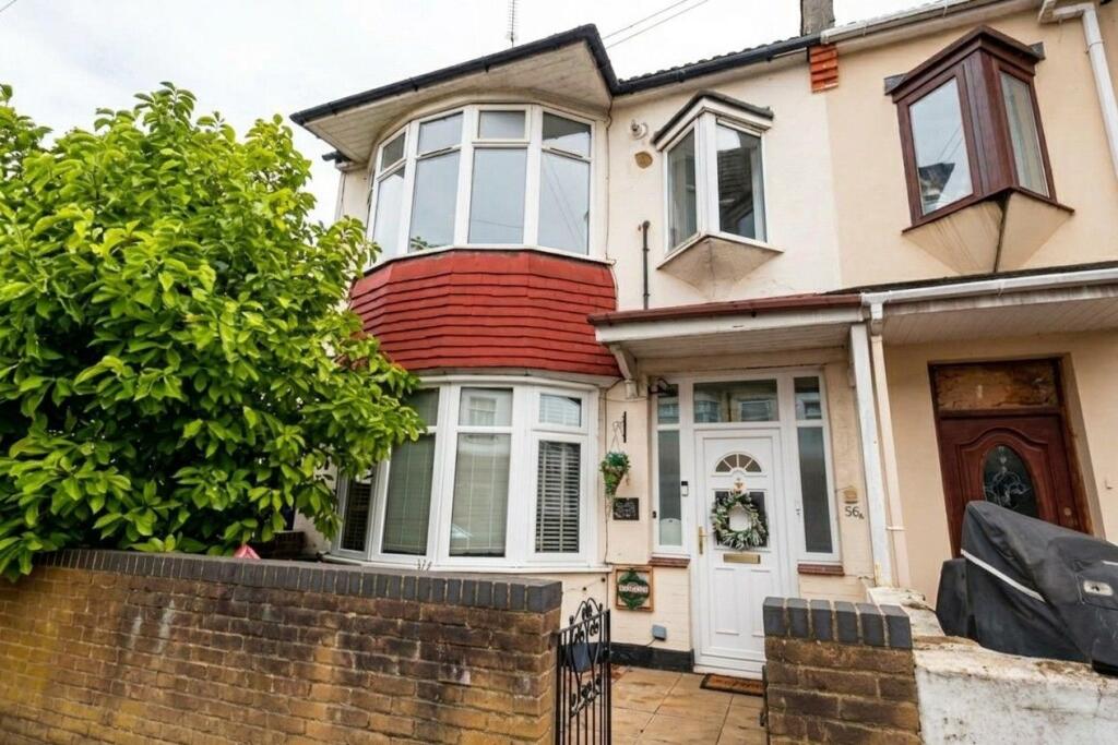 Main image of property: Westbourne Grove, Westcliff-on-Sea
