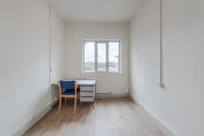 Asper - Offices 7 and 8 - Wombourne 7536.jpg