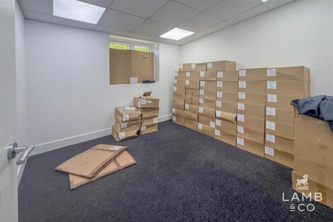 OFFICE 4
