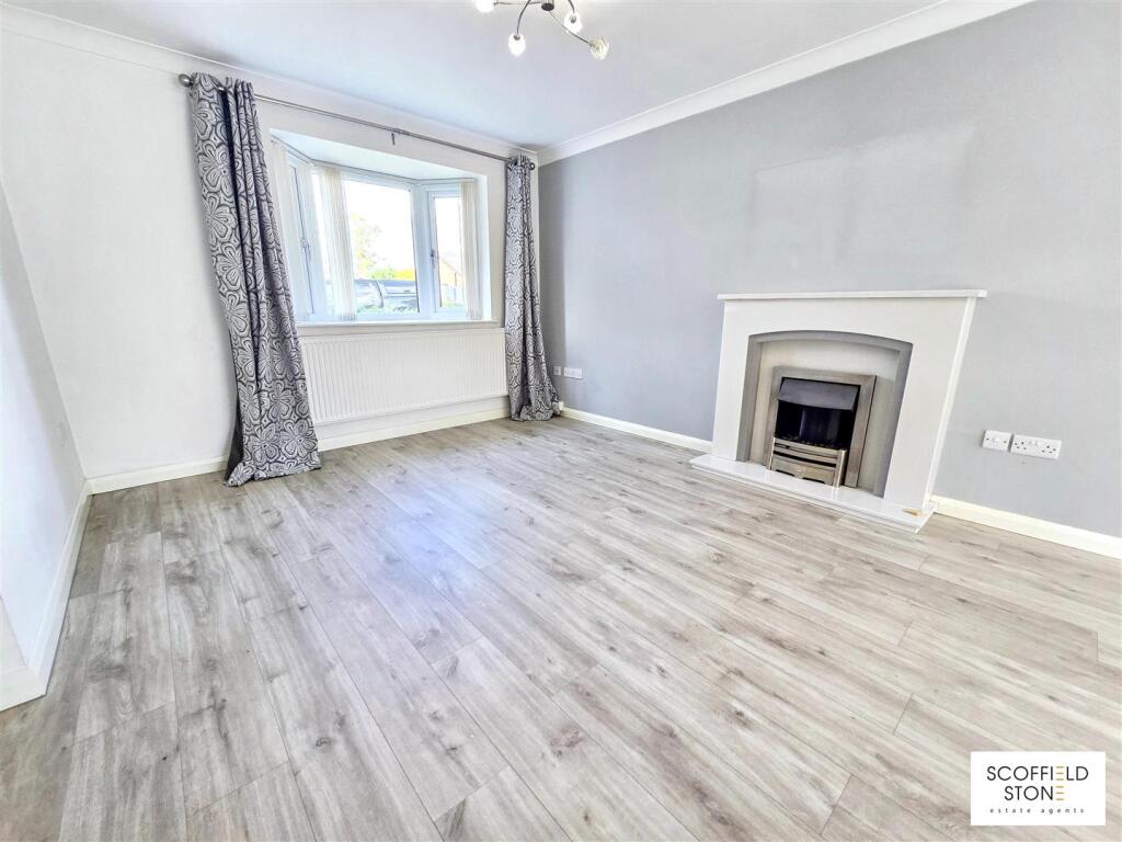 Bancroft Close, Hilton photo 2