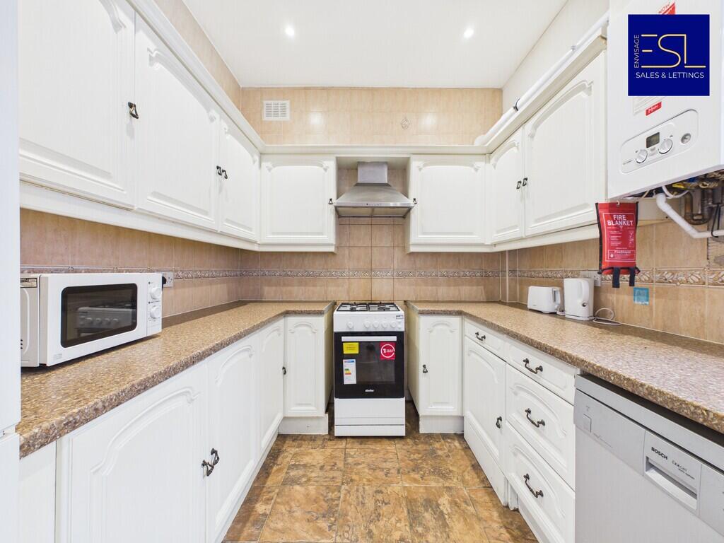 HMO With Scope To Develop Further photo 4