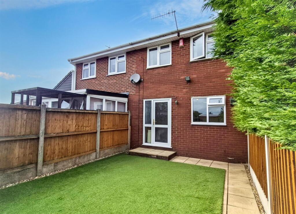 House in Staffordshire Moorlands, Werrington - View 3