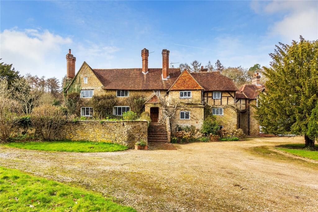 Main image of property: Hoe Lane, Hascombe, Godalming, Surrey, GU8