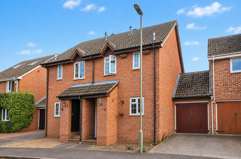 House in Basingstoke and Deane, Brighton Hill