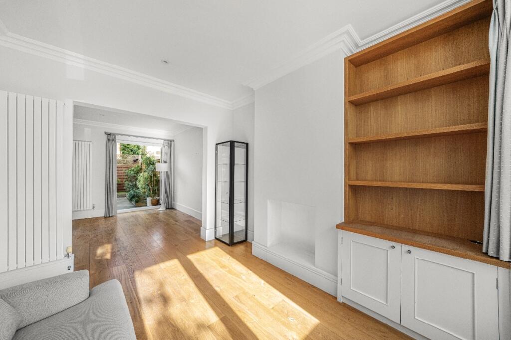 House in London - View 4