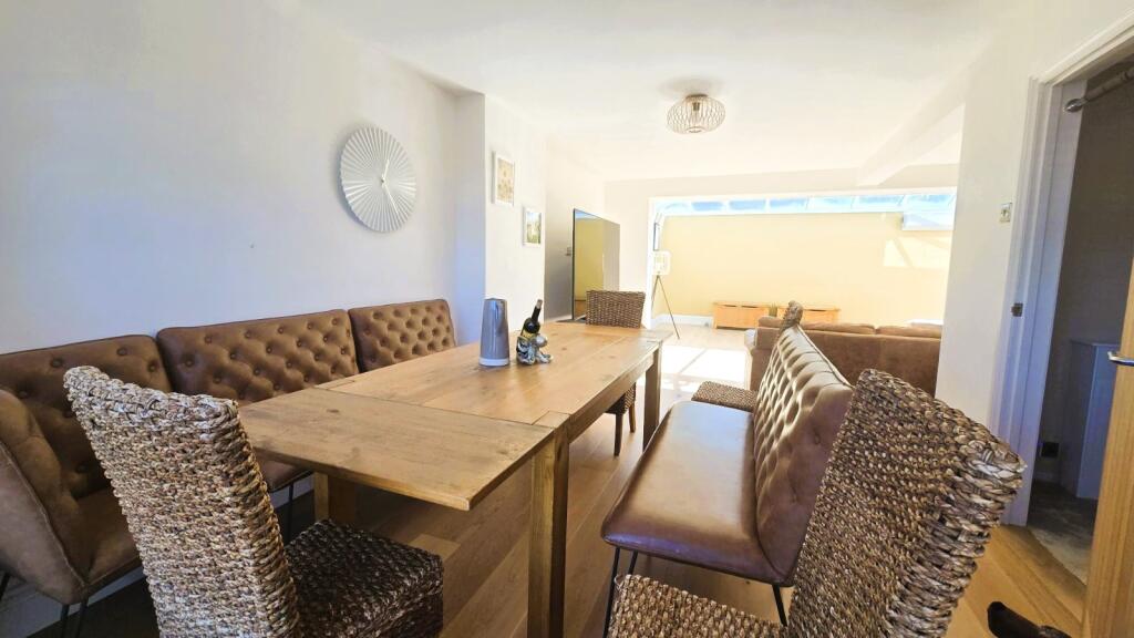 House in Fareham, North Wallington, North Fareham - More