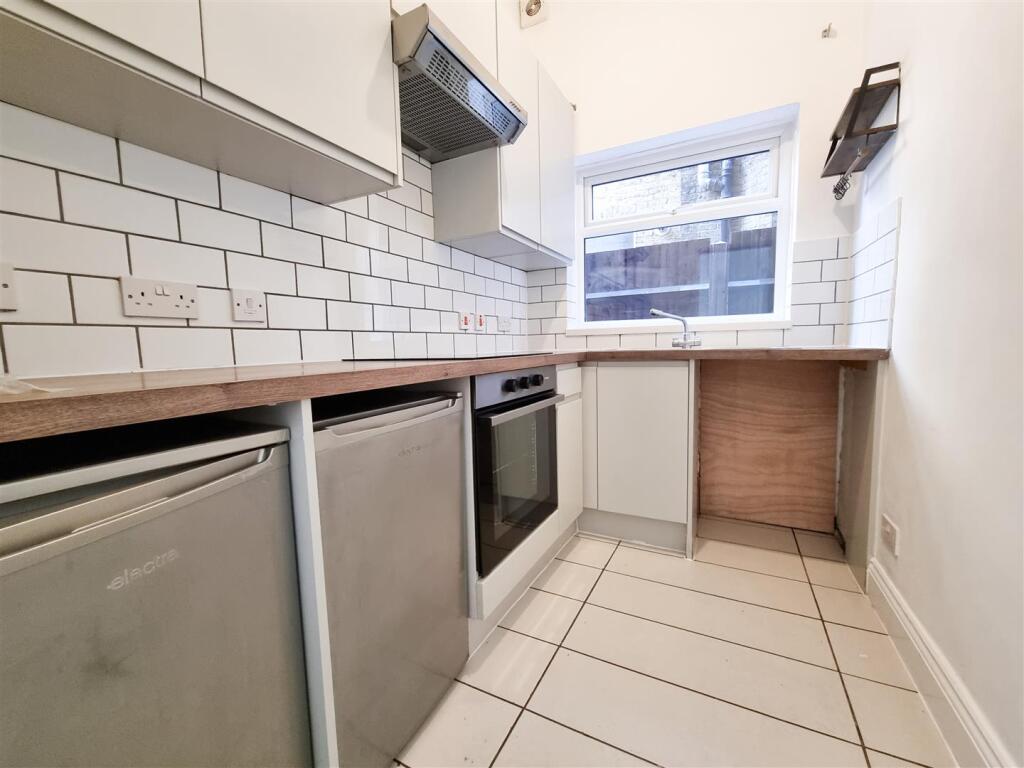 Main image of property: Oakfield Road, Croydon