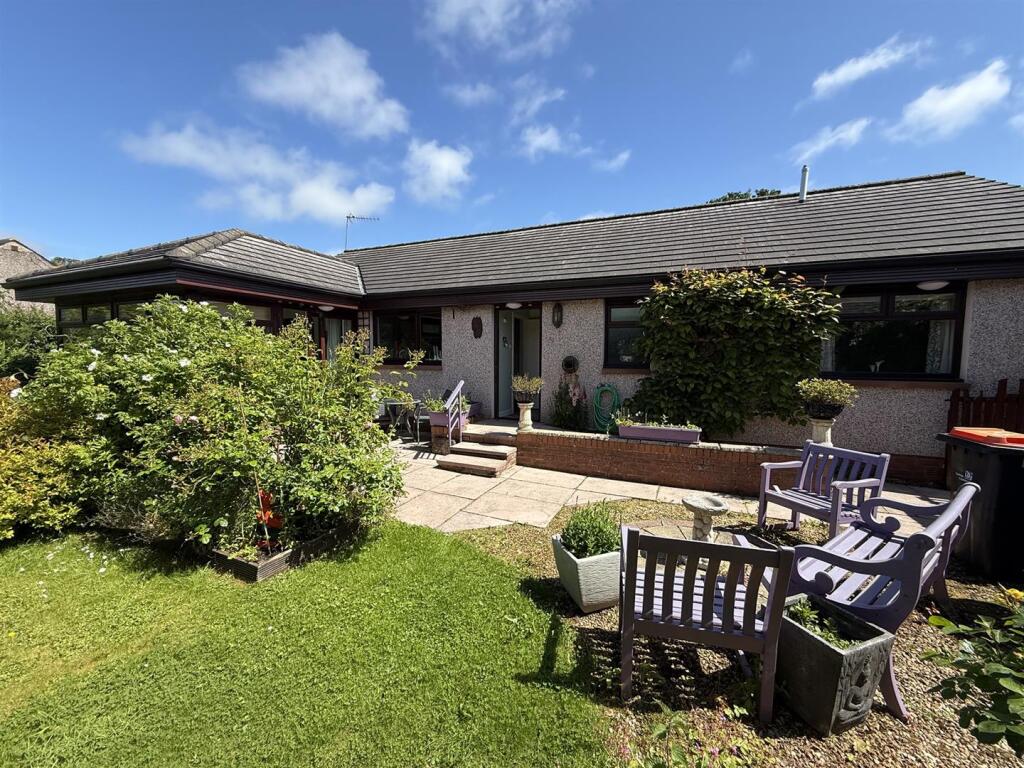 House in Brydekirk, Newpark - View 3