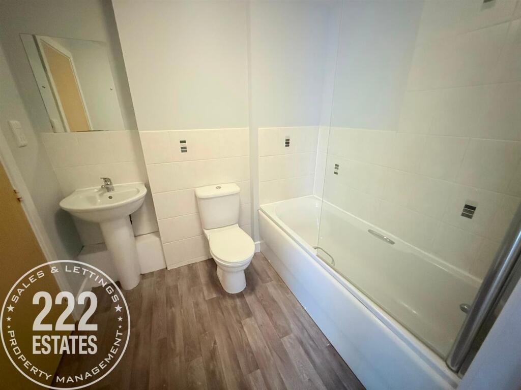 Apartment in Warrington - View 5