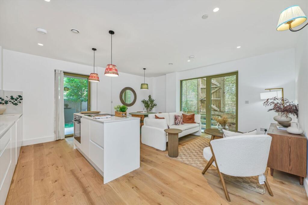 Apartment in London - View 3