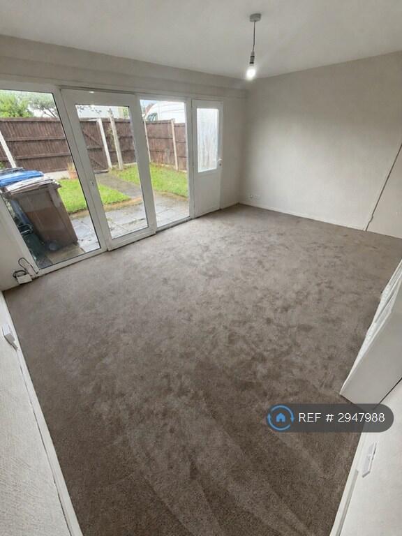 House in Stockport - View 3
