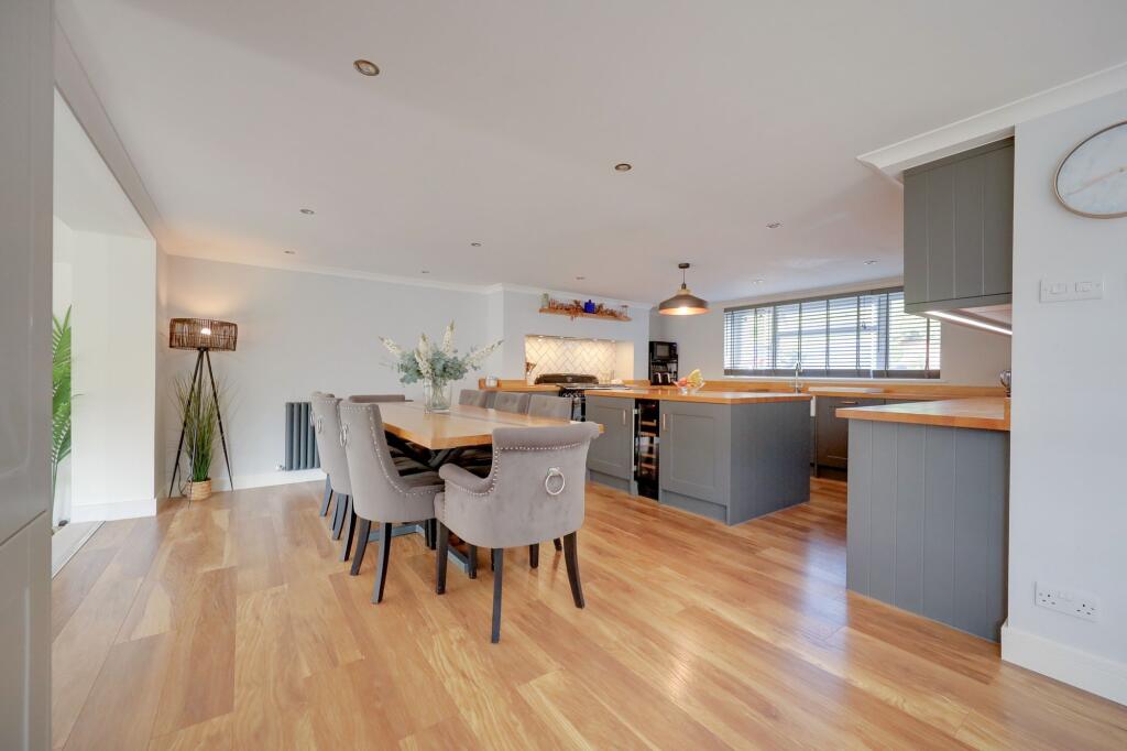 House in Burgess Hill - View 4