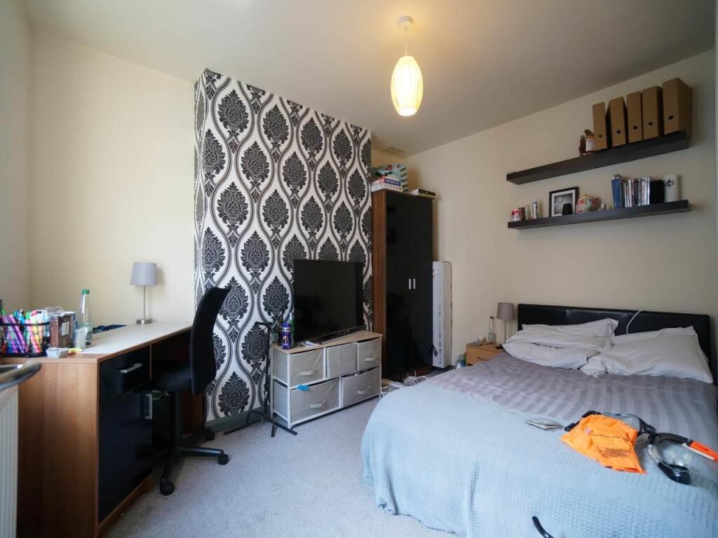 House in Bangor, Upper Bangor - View 4