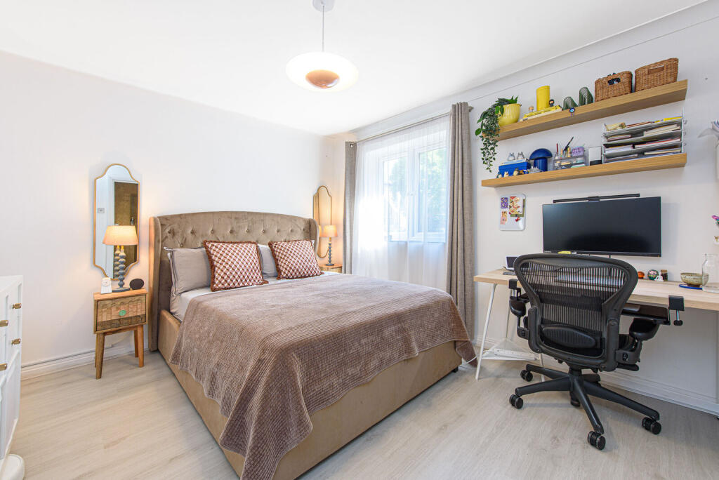Apartment in London - View 4