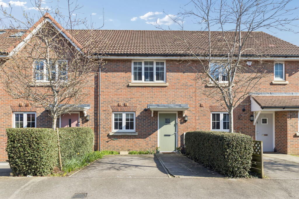Main image of property: St Mawes Close, Croxley Green, Hertfordshire, WD3