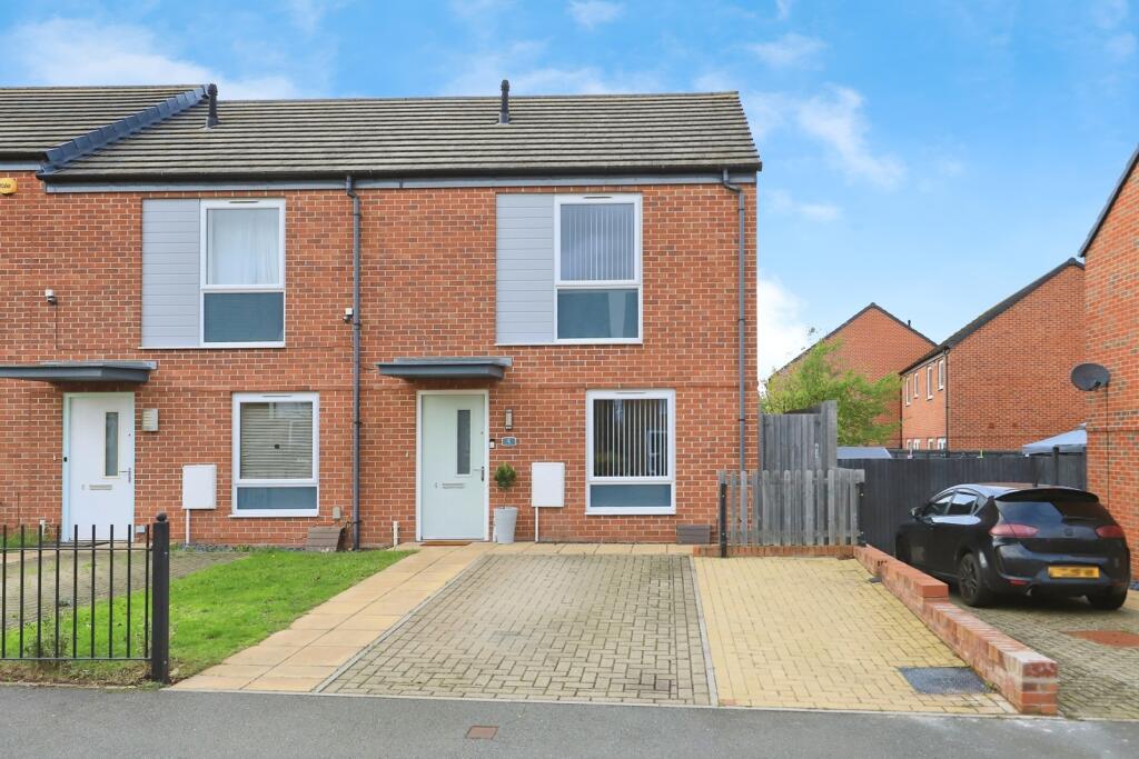 2-bed terraced on Elder Road, Bilston, West Midlands, WV14, £210,000
