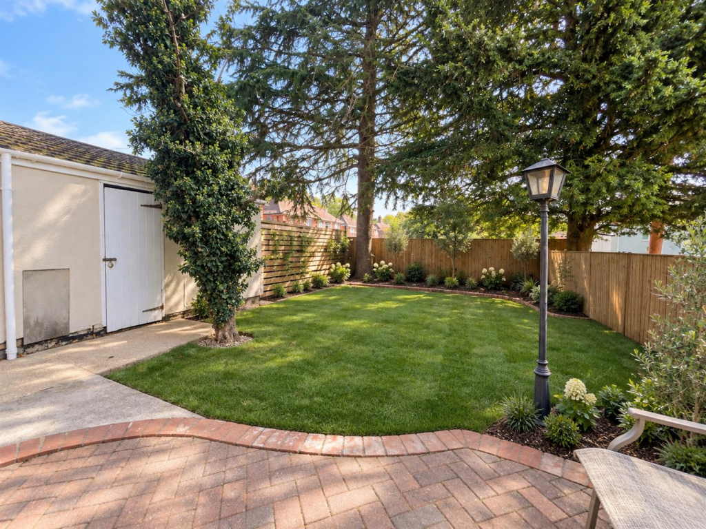 Property photo 11